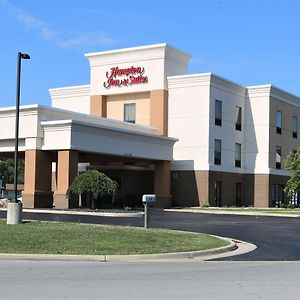 Hampton Inn & Suites Fremont Exterior photo