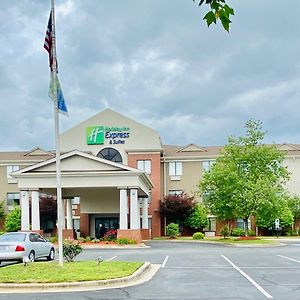 Holiday Inn Express & Suites Reidsville, An Ihg Hotel Exterior photo