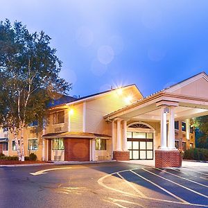 Best Western Plus The Inn At Sharon/Foxboro Exterior photo