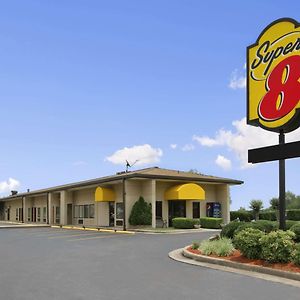 Super 8 By Wyndham-Tupelo Airport Motel Exterior photo