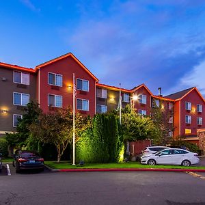 Best Western Plus Vancouver Mall Drive Hotel Exterior photo