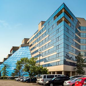 Crowne Plaza Hotel St. Louis Airport, An Ihg Hotel Bridgeton Exterior photo