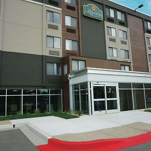 La Quinta By Wyndham Baltimore N / White Marsh Hotel Exterior photo