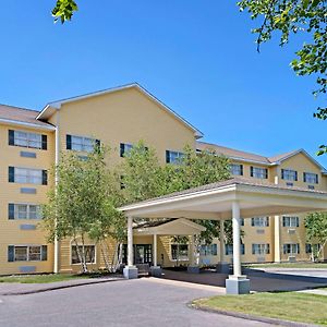 Ramada By Wyndham Saco/Old Orchard Beach Area Hotel Exterior photo