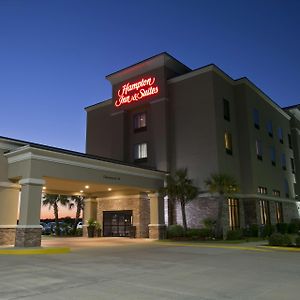 Hampton Inn & Suites Wiggins Exterior photo