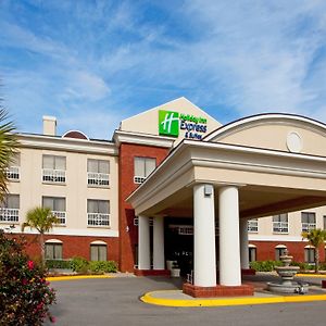 Holiday Inn Express & Suites Quincy I-10, An Ihg Hotel Exterior photo