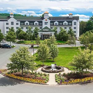 Comfort Inn & Suites Near Burke Mountain Saint Johnsbury Exterior photo