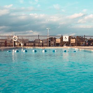 Holiday Inn Hattiesburg Exterior photo