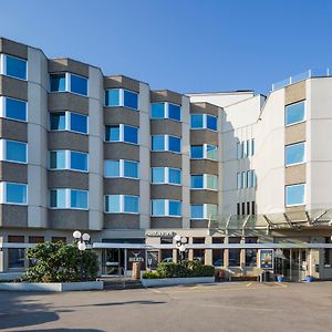 Hotel Welcome Inn Kloten Exterior photo