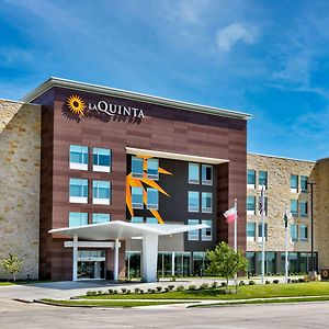 La Quinta Inn & Suites By Wyndham Terrell Exterior photo