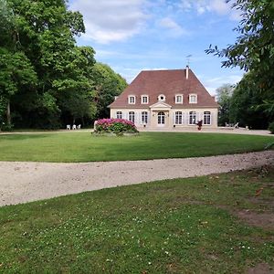 Chambre Sixties Bed & Breakfast Lingevres Exterior photo