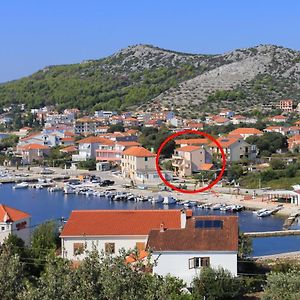 Apartments By The Sea Seget Vranjica, Trogir - 17989 Exterior photo