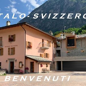 Italo-Svizzero Hotel Chiavenna Exterior photo