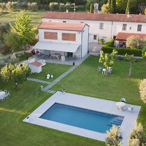 Podere Milla Bed & Breakfast Montale  Exterior photo