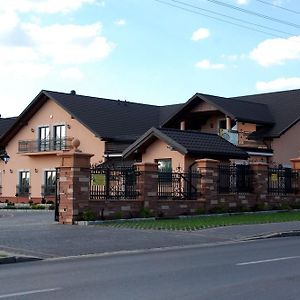 Dworek Saski Hotel Radom Exterior photo