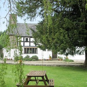 Walford Court Bed & Breakfast Leintwardine Exterior photo