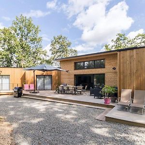 Grande Maison En Bois Avec Parc, Terrasse, Jeux Et Equipements Modernes Entre Nantes Et Pornic - Fr-1-306-1051 Villa Port-Saint-Pere Exterior photo