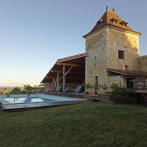 Pigeonnier De Sabaillan Bed & Breakfast Castelnau-d'Arbieu Exterior photo