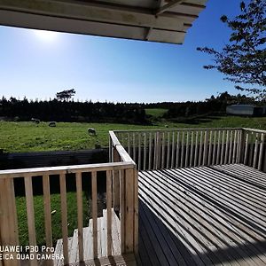 On Tate Bed & Breakfast Waitara Exterior photo