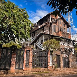 Y.O Inn Kon Tum Exterior photo