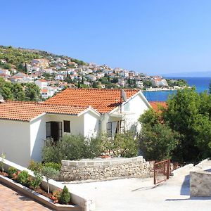 Apartment Mavarstica 8439A Trogir Exterior photo