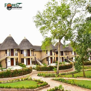 Forest Park Resort Buloba Exterior photo