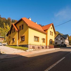 Holiday House Vedle Villa Desna  Exterior photo