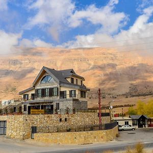 Chalet De Charme, Cedar, Lebanon, Entire Chalet Villa Al Arz Exterior photo