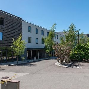 Ibis Budget Archamps Porte De Geneve Hotel Exterior photo