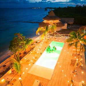 Quinta Del Mar Crystal Beach Hotel Tintipan Island Exterior photo