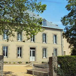 Maison Marie Barrault Hotel Les Herbiers Exterior photo