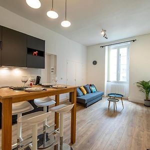 Coeur De Ville, Magnifique Appartement + Parking Pau Exterior photo