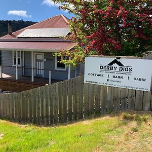 Derby Digs Cottage Exterior photo