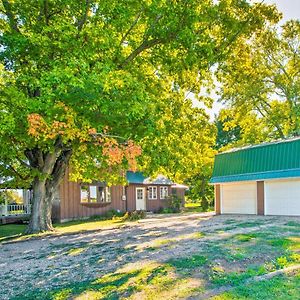 Beautifully Restored Farmhouse In Marshall! Villa Exterior photo