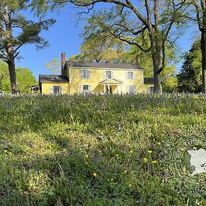 The Sunnyside Sisters Bed And Breakfast Clarksville Exterior photo