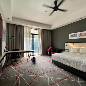 Red Room Kuala Lumpur Exterior photo