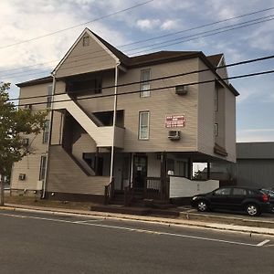 Hotel Charlee Sea Breeze Beach-Suites Seaside Heights Exterior photo