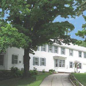 The Bridges Inn At Whitcomb House B&B Swanzey Exterior photo