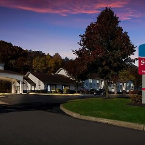 Surestay Plus Hotel By Best Western Highland Poughkeepsie Exterior photo