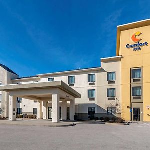 Comfort Inn St Louis Airport Bridgeton Exterior photo