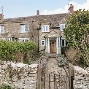 Brooklands Villa Chedworth Exterior photo