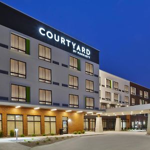 Courtyard By Marriott St. Joseph-Benton Harbor Hotel Exterior photo