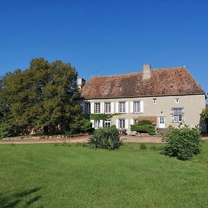 Chambres D'Hotes Domaine Des Formes Effiat Exterior photo