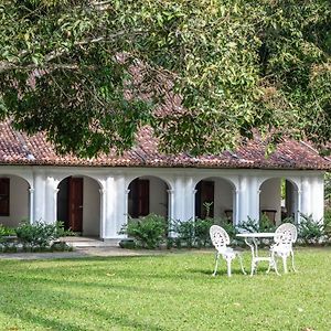 The Kandy House Hotel Exterior photo