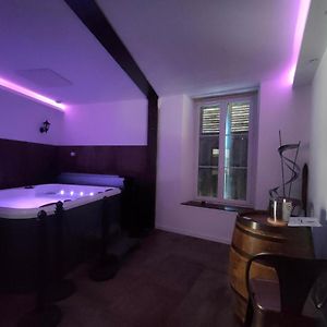 #Fer Rever 63# Jacuzzi #Salle De Sport En Supplement Et Sur Demande#Musculation Apartment Thiers Exterior photo