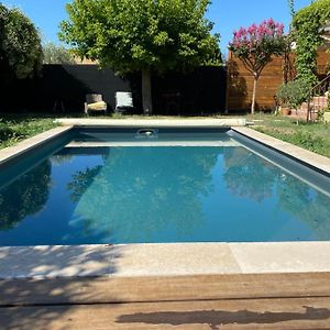 Gite Lou Sabai Au Pied Des Dentelles De Montmirail, Piscine Partagee Apartment Aubignan Exterior photo