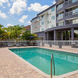 Courtyard Tampa Oldsmar Hotel Exterior photo