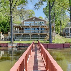 Pet-Friendly Lexington Vacation Rental On Lake! Exterior photo