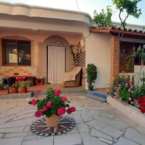 Kristel Holiday Home Vlore Exterior photo