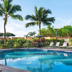 Courtyard By Marriott Maui Kahului Airport Hotel Exterior photo